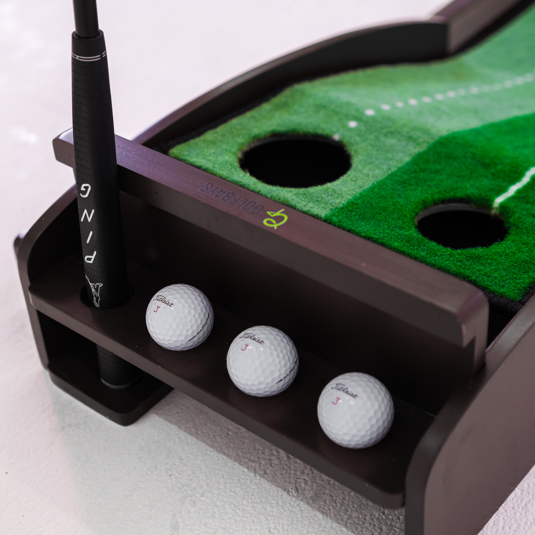 Golfbays Premium Roll Out Return Putting Mat